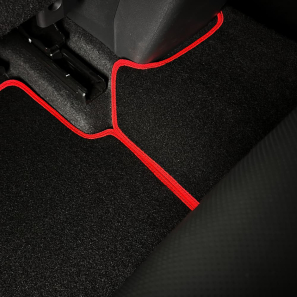 Velurové autokoberce OMEVO pro Abarth Grande Punto Hatchback 3 dveří (2007-2010)