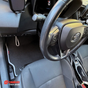 EVA autokoberce OMEVO pro Toyota Corolla E210 Hybrid 12 gen Kombi (2018-2025)