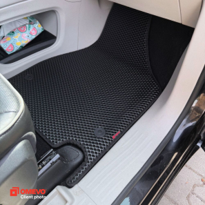 EVA autokoberce OMEVO pro Chrysler Pacifica Limited 7 místný 1 gen Minivan (2017-2023)